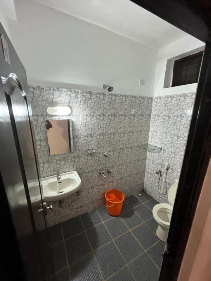 Tower 21 Regency Hotel Коччи Экстерьер фото